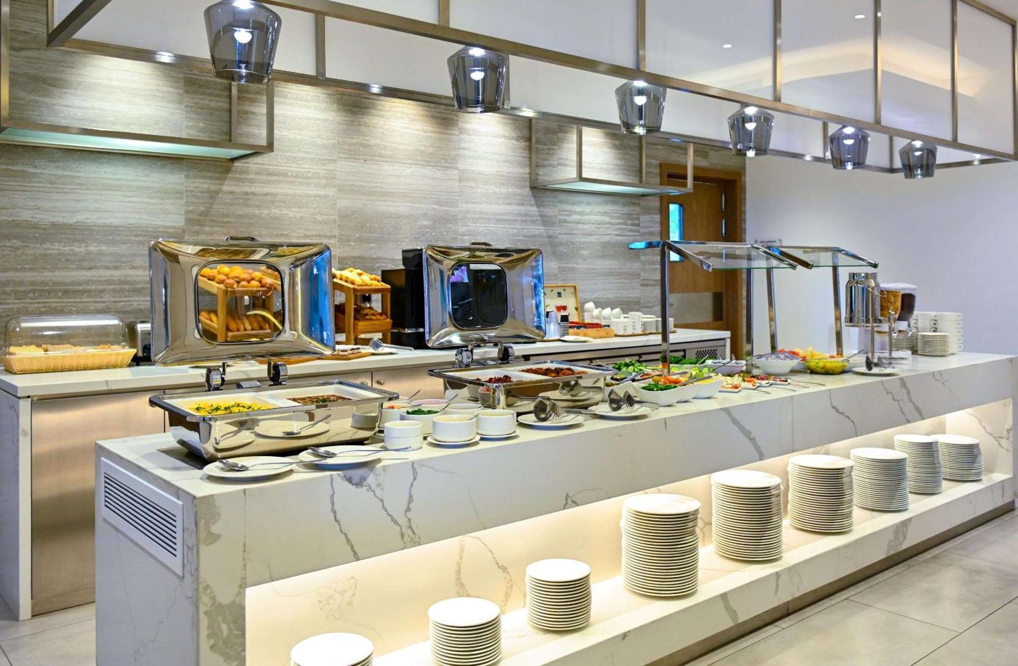 Comfort Hotel Riyadh Olaya ภายนอก รูปภาพ