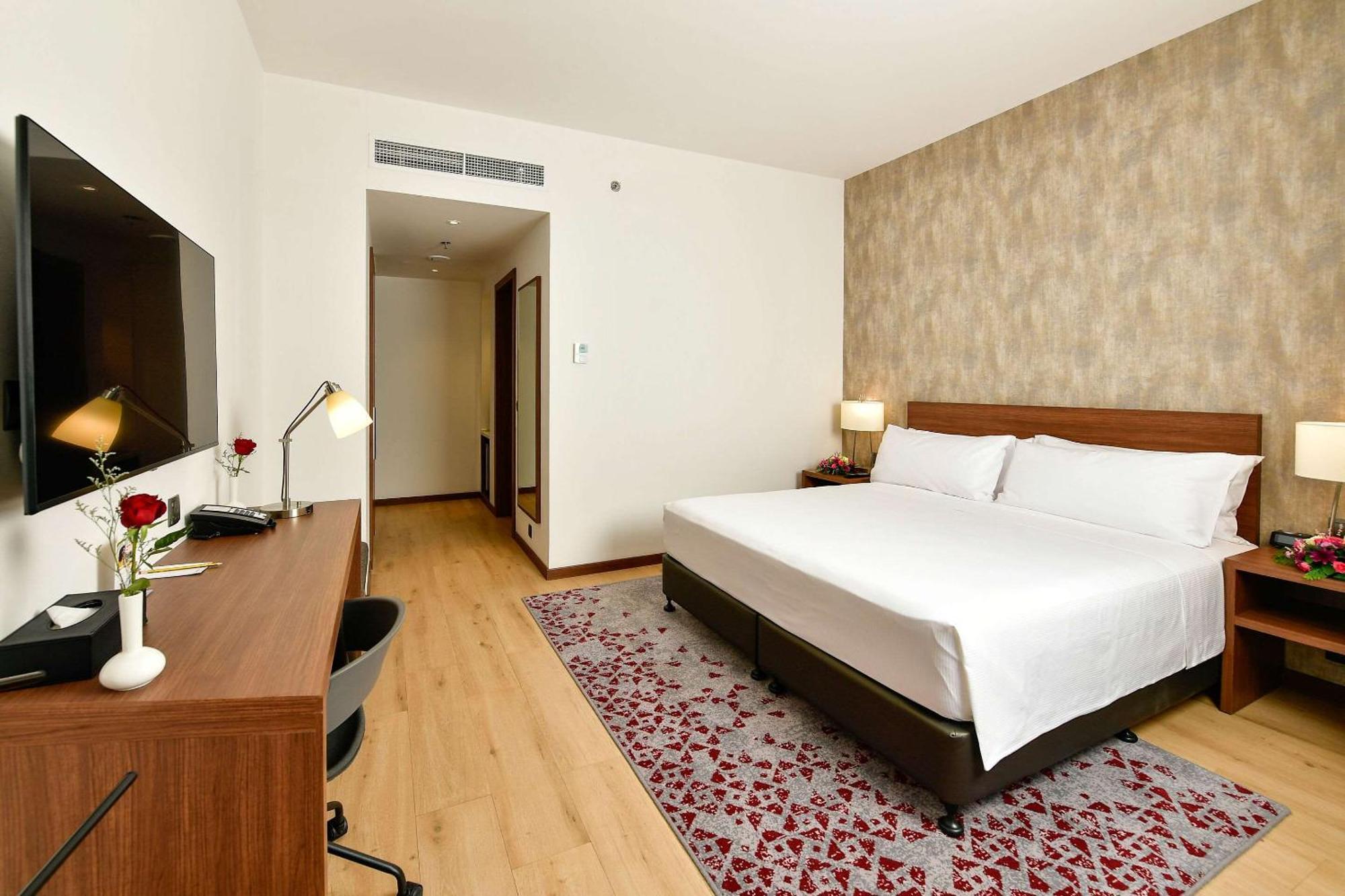 Comfort Hotel Riyadh Olaya ภายนอก รูปภาพ