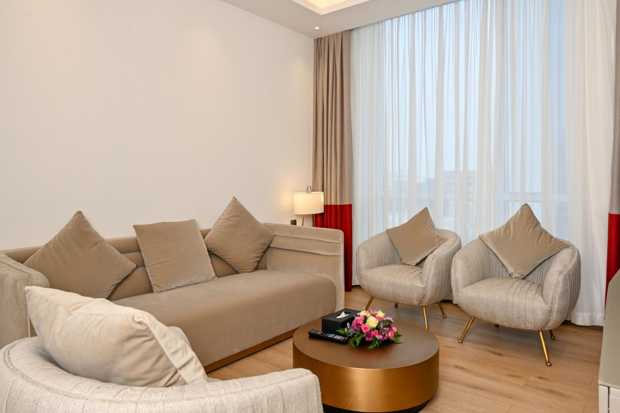 Comfort Hotel Riyadh Olaya ภายนอก รูปภาพ